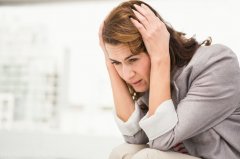 焦虑症久病不治会有哪些危害？